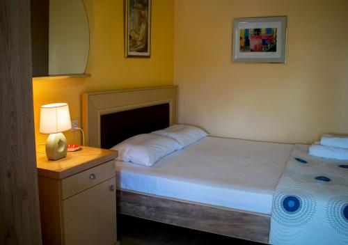 Studios and Apartments Meri Studios and Apartments Meri