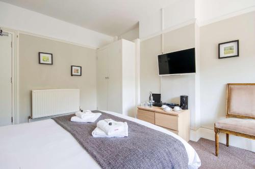 The Green W7 – London