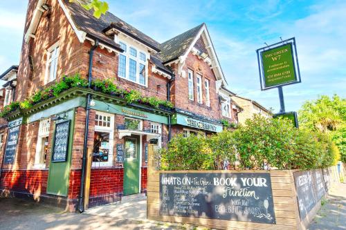 The Green W7 - image 14