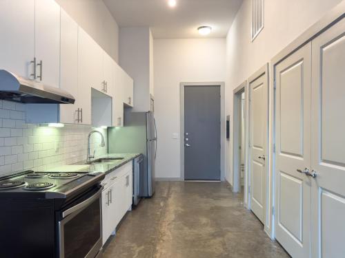 Studio Convenient to Convention Center and Nightlife in Austin, USA
