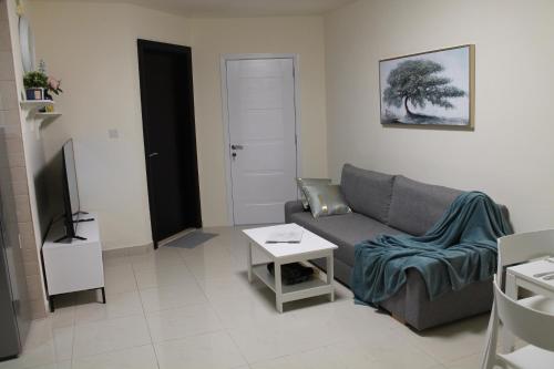 Newly furnished 1 Bedroom, high floor, amazing view, close to metro, Dubai (foto 2)
