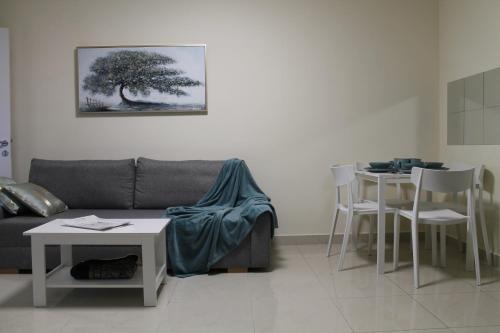 Newly furnished 1 Bedroom, high floor, amazing view, close to metro, Dubai (foto 8)