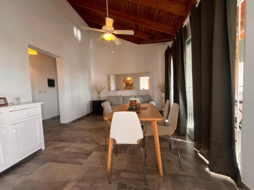 Vittoria's House 402 Vittoria's House 402