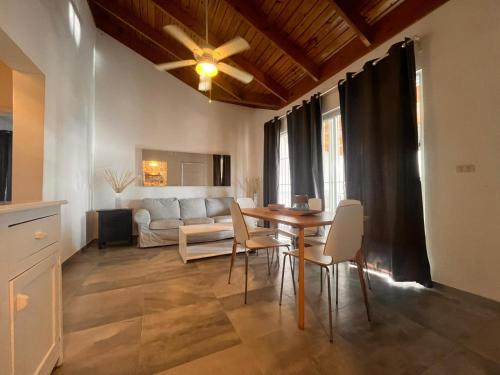 Vittoria's House 402 Vittoria's House 402