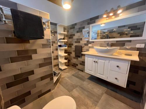 Vittoria's House 402 Vittoria's House 402