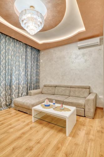 Apartments Elena in บุดวาร์ เซนตาร์