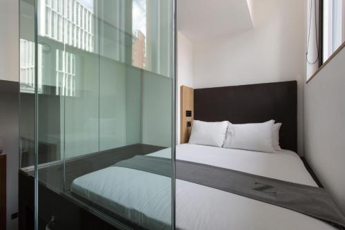The Z Hotel City - image 7