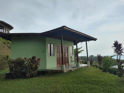 Exterior view, Ballena Paraiso Lodge in Uvita