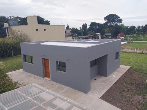 Moderna, calida y luminosa casa en acantilados para 2 Personas
