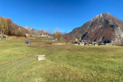 Rustico sui Monti di Rima in Prato Sorniko