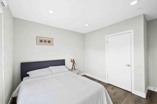 Premium 3BR, 2BA Luxury Stay with Modern Amenities in Los Angeles, USA