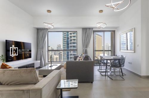 Elite LUX Holiday Homes - Beachside Haven Stylish 1 BHK in JBR Dubai - image 6