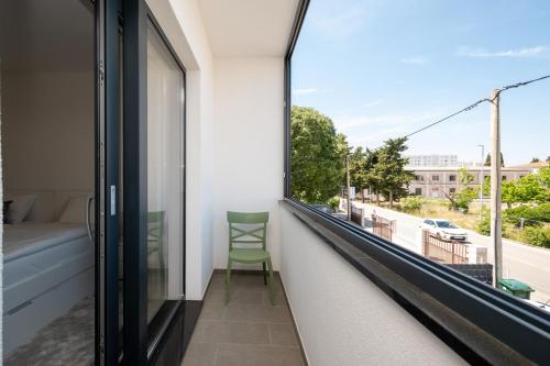 One-Bedroom Apartment with Balcony image 2