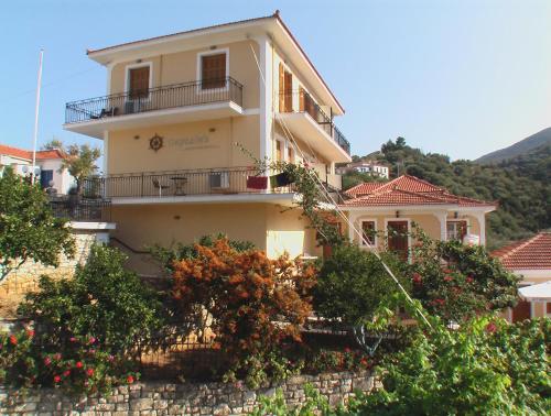 Captain's Apartments - image 12