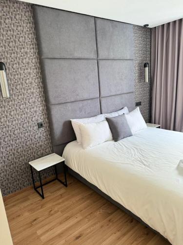 APPARTEMENT LUXUEUX 28 neuf avec terrasse, Casablanca (fotografie 8)