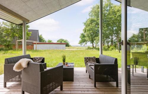 Viesnīcas āriene, 3 Bedroom Pet Friendly Home In Ørsted in Udbyhoj