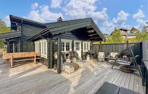 . 3 Bedroom Lovely Home In Bjorli