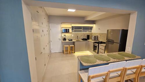 Kitchen, Linda Vista - Praia Pitangueiras - Wi-fi in Morro do Maluf