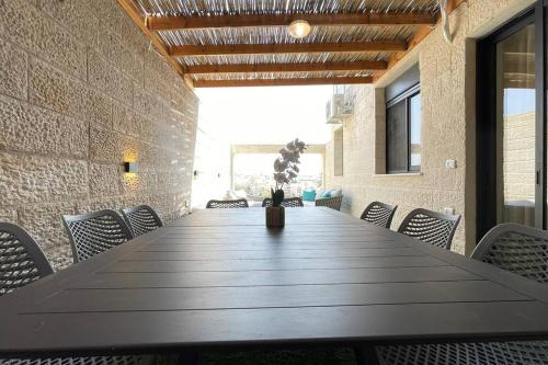 Dotări, Gabriel Apartments - Brand Designed Apt in Bayit Vegan 5min to SHAAREI ZEDEK HOSPITAL in West Mountainside