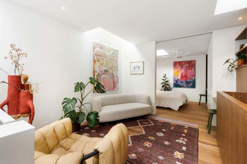 Architecture Designed Terrace - image 3