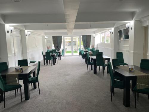 Étterem, Resort SPA Clisura Dunarii in Eselnita