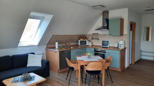 virtuve, Ferienhaus Sasse - Ferienwohnungen in Molschow