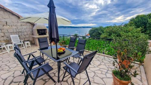Apartman Nane – khách sạn tại Kastel Novi