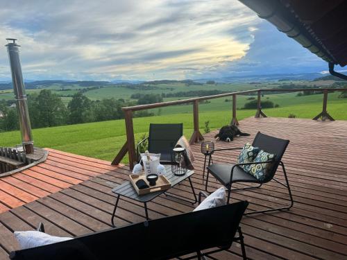 Erkély/terasz, Glamping Salaš (Glamping Salas) in Klatovy