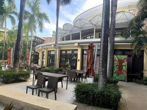 Restaurant, Hamilo Coast Pico De Loro - Sunset Room at Pico in Pico de Loro (Cutad) Cove