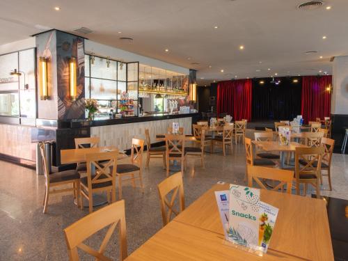 Fuengirola Beach Apartamentos Turísticos - image 11