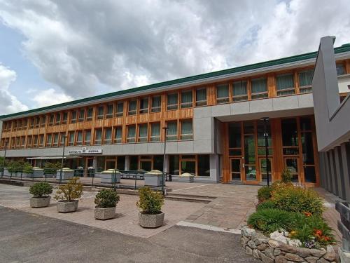 A 2 passi dagli impianti 4