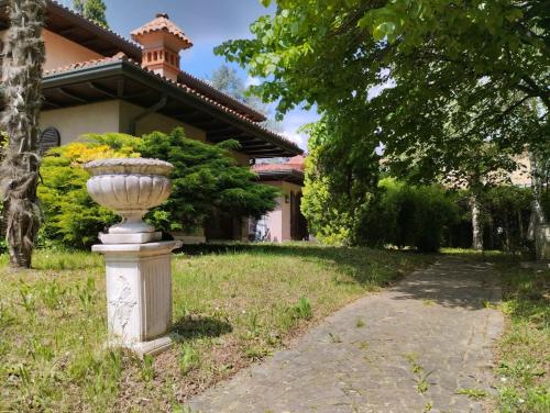 Villa Airone in Venegono Superiore