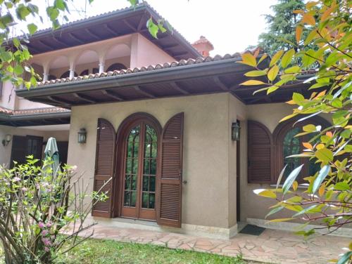 Villa Airone in Venegono Superiore