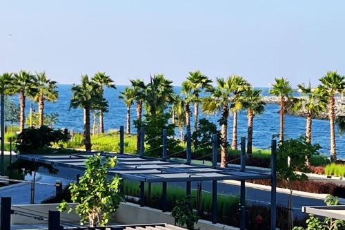 Full Seaview Comfortable Apt La Mer Dubai, Dubai (photo 3)