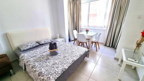 Stylish Studio - 2 Minutes from Kastella Beach, Larnaca (foto 2)