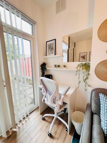 R2 - Elegant Private Room opposite Queen Elizabeth Hospital - Harborne Birmingham, Birmingham (fotografie 7)