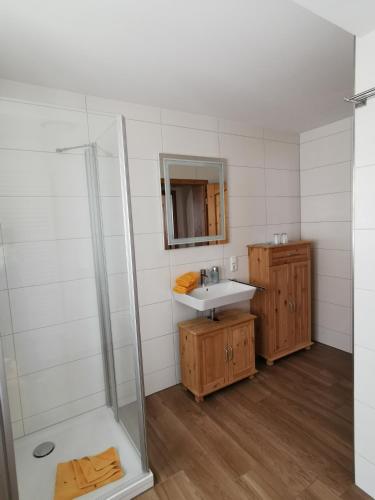 Apartment - Ground Floor image 6