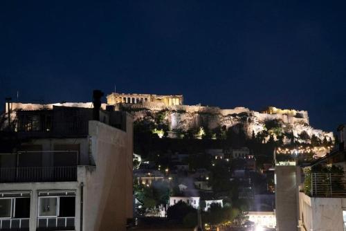 Monastiraki - Acropolis View Artistic Apartment, Ateny