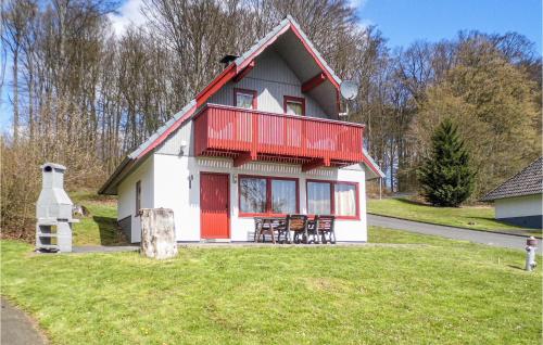 Three-Bedroom Holiday Home in Kirchheim - image 11