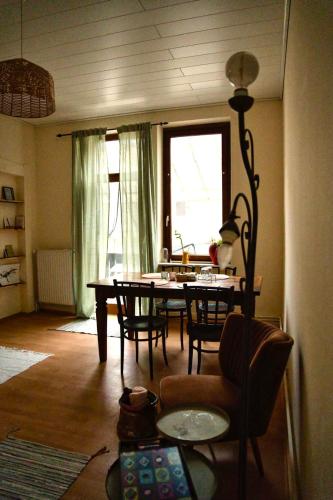 設施, Forest Charm and Gems in 伊達爾-奧伯施泰因