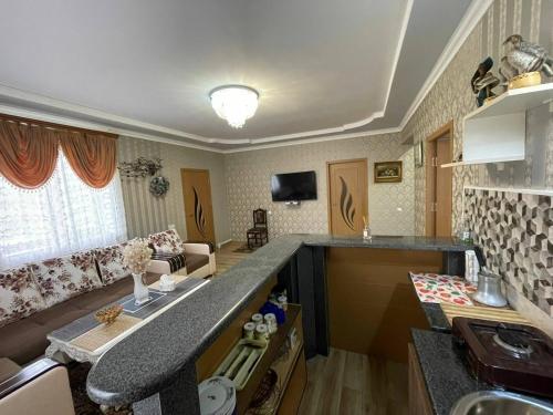Tezh ler у Тани in Lermontov