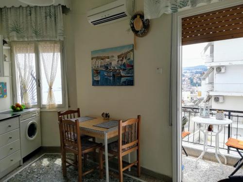 Зручності, Lydia Home in Кавала