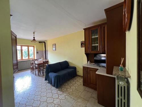 Konyha, Vecchio Mulino's Flat-2 BedRooms Flat in Entracque