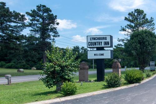 Lynchburg Country Inn - image 13