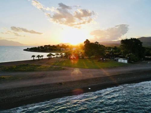 주변 명소, Raches Prime Apartments in 라카이