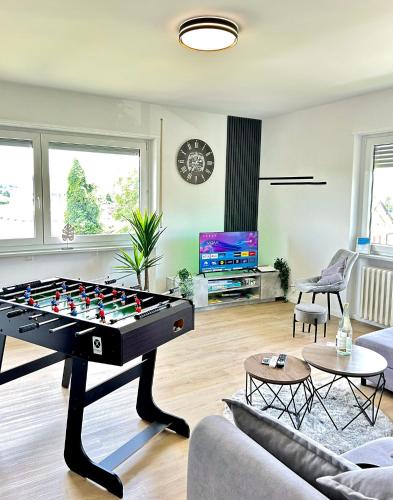 Explore CH & FR - deluxe apartment Basel Airport in Herten, Deutschland