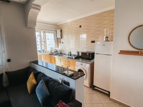 Enjoy Your Vacation Here, 1 min to The Beach, Only for families !! in Martil