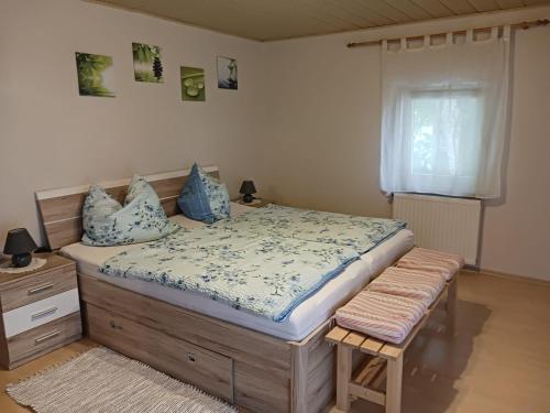 Ferienwohnung Lücking im Westerwald (Ferienwohnung Lucking im Westerwald) in 霍爾豪森