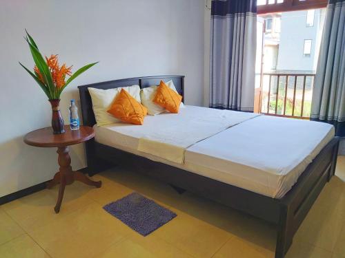Deluxe Double Room image 3
