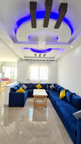 Enjoy Your Vacation Here, 1 min to The Beach, Only for families !! in 말틸